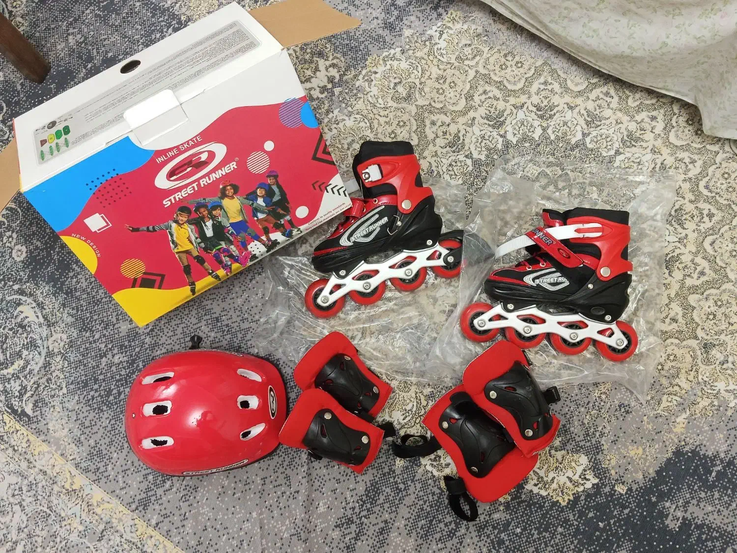 اسکیت|دوچرخه، اسکیت، اسکوتر|ری, علایین|دیوار