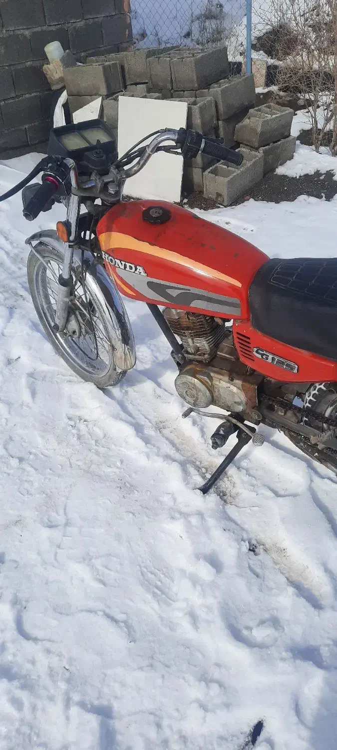 موتور مدل ۱۳۸۶|موتورسیکلت|سبزوار, هویزه|دیوار