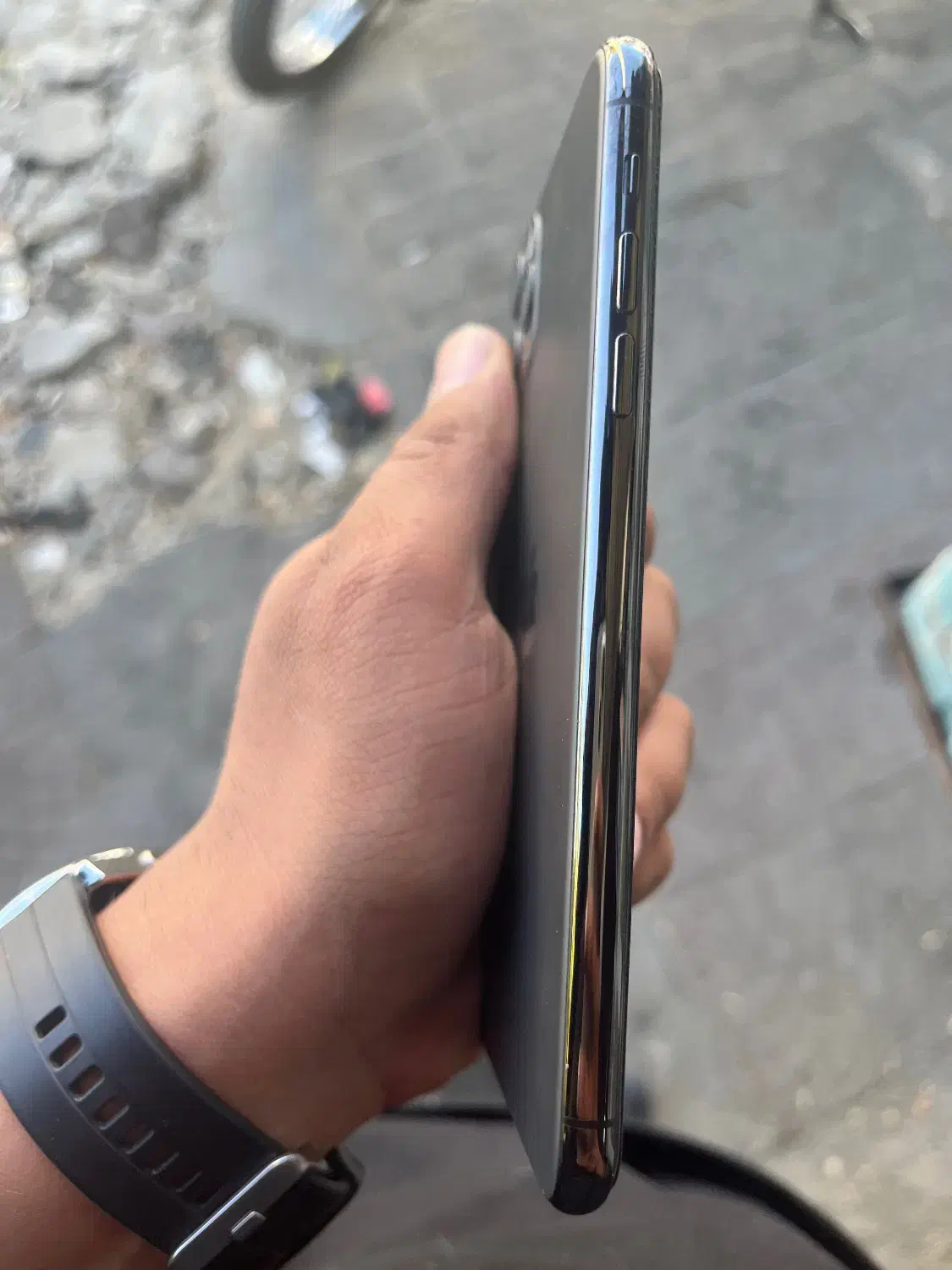 11promax 512گیگ|موبایل|بروجرد, |دیوار