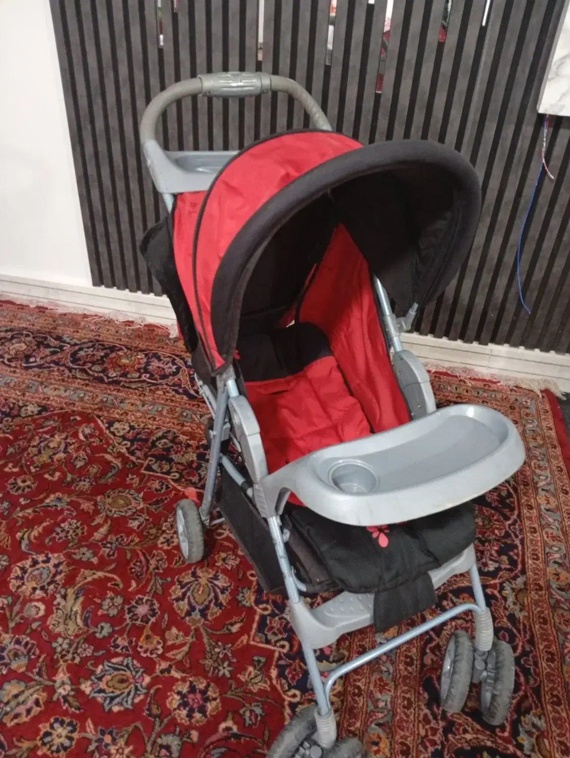 کالسکه نوزاد|کالسکه و لوازم جانبی|ایلخچی, |دیوار