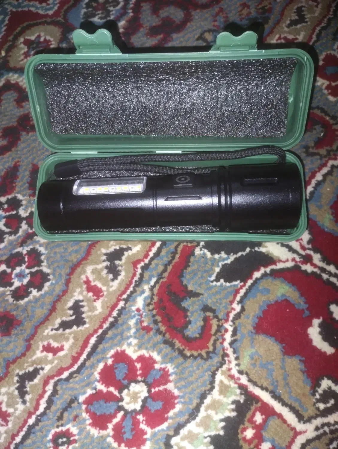 چراغ قوه|لامپ و چراغ|سمنان, |دیوار