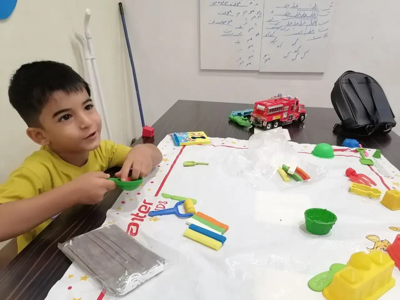 دوره کودک توانمند در قوچان(نقاشی ریاضی کاردستی و.)|خدمات آموزشی|قوچان, |دیوار