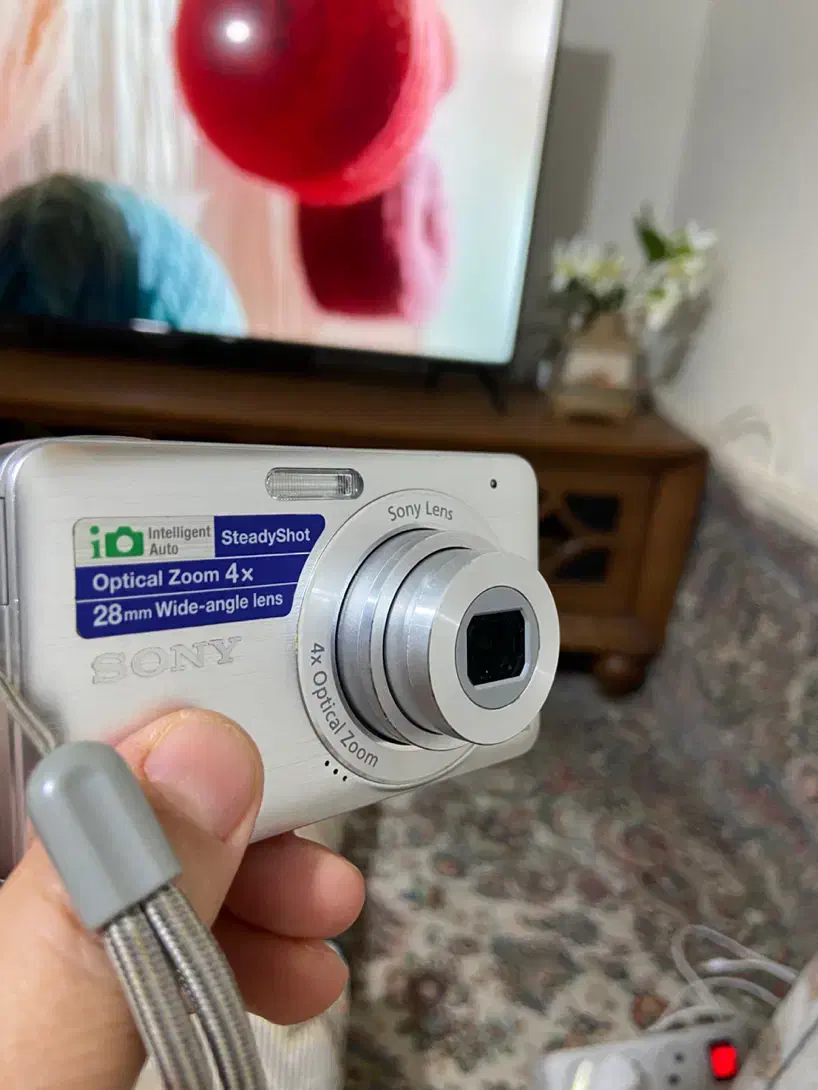 دوربین عکاسی وفیلم برداری|دوربین عکاسی و فیلم‌برداری|مشهد, ایثارگران|دیوار