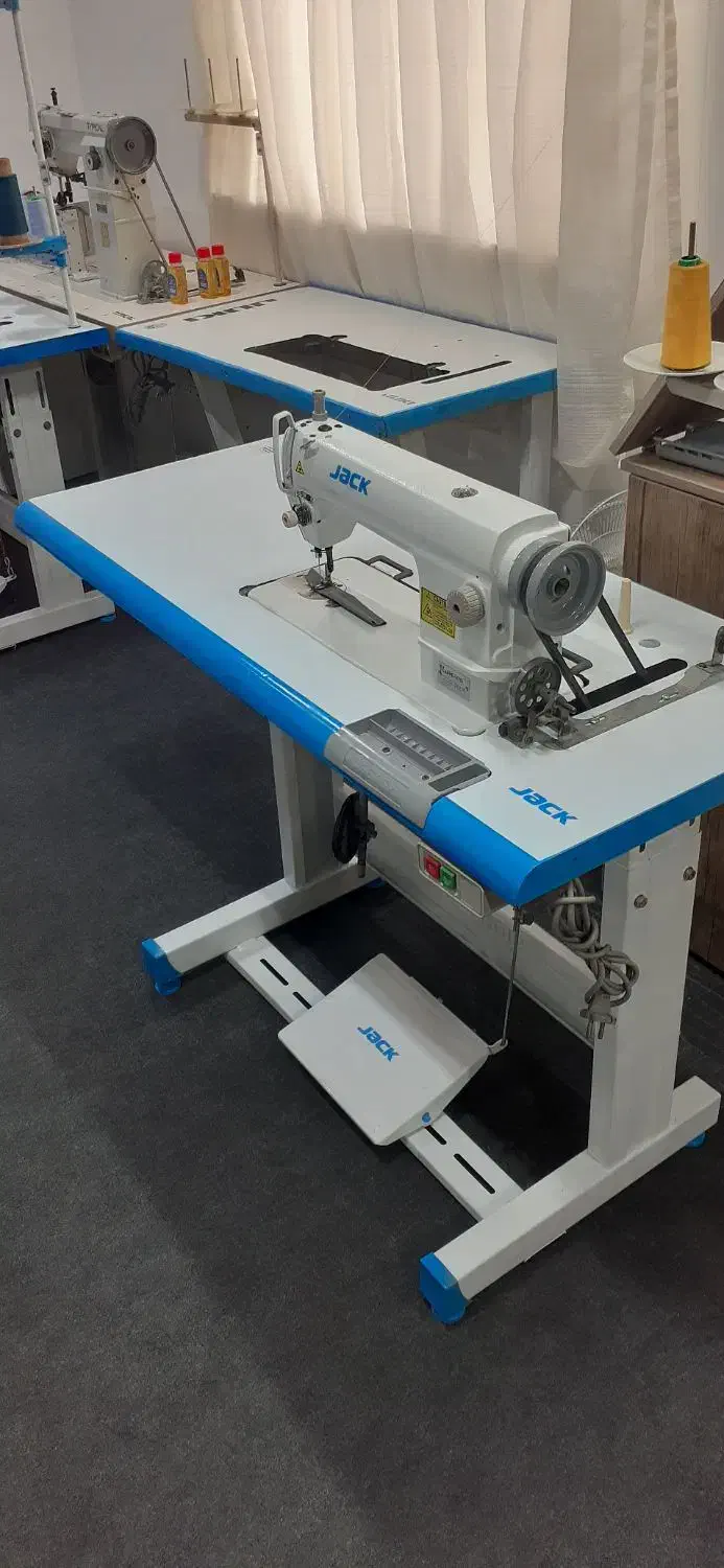 فروشگاه چرخ ایران - فروش راسته دوز ۸۷۰۰|چرخ خیاطی و ریسندگی|رشت, لاکان شهر|دیوار