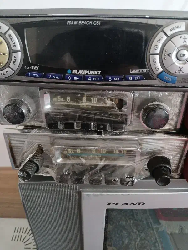 رادیوهای عتیقه|کلکسیون اشیاء عتیقه|کرمان, |دیوار