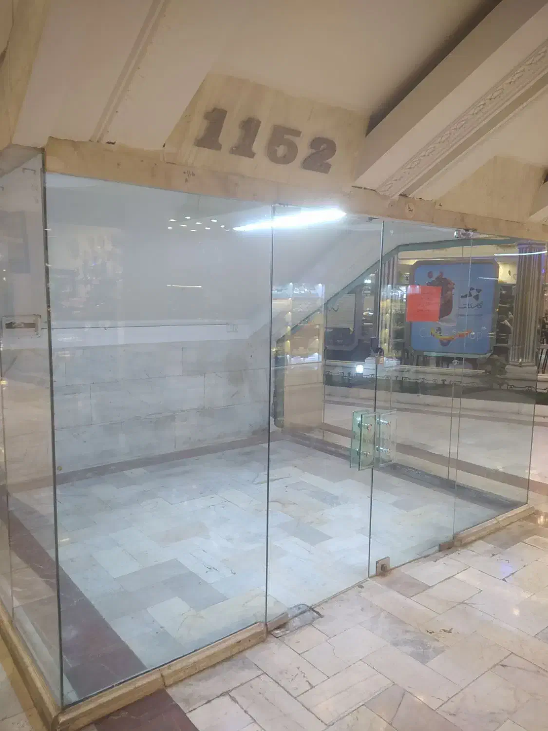 مغازه زیست خاور سر سه نبش سه طرف ویترین خور|فروش مغازه و غرفه|مشهد, کوه سنگی|دیوار