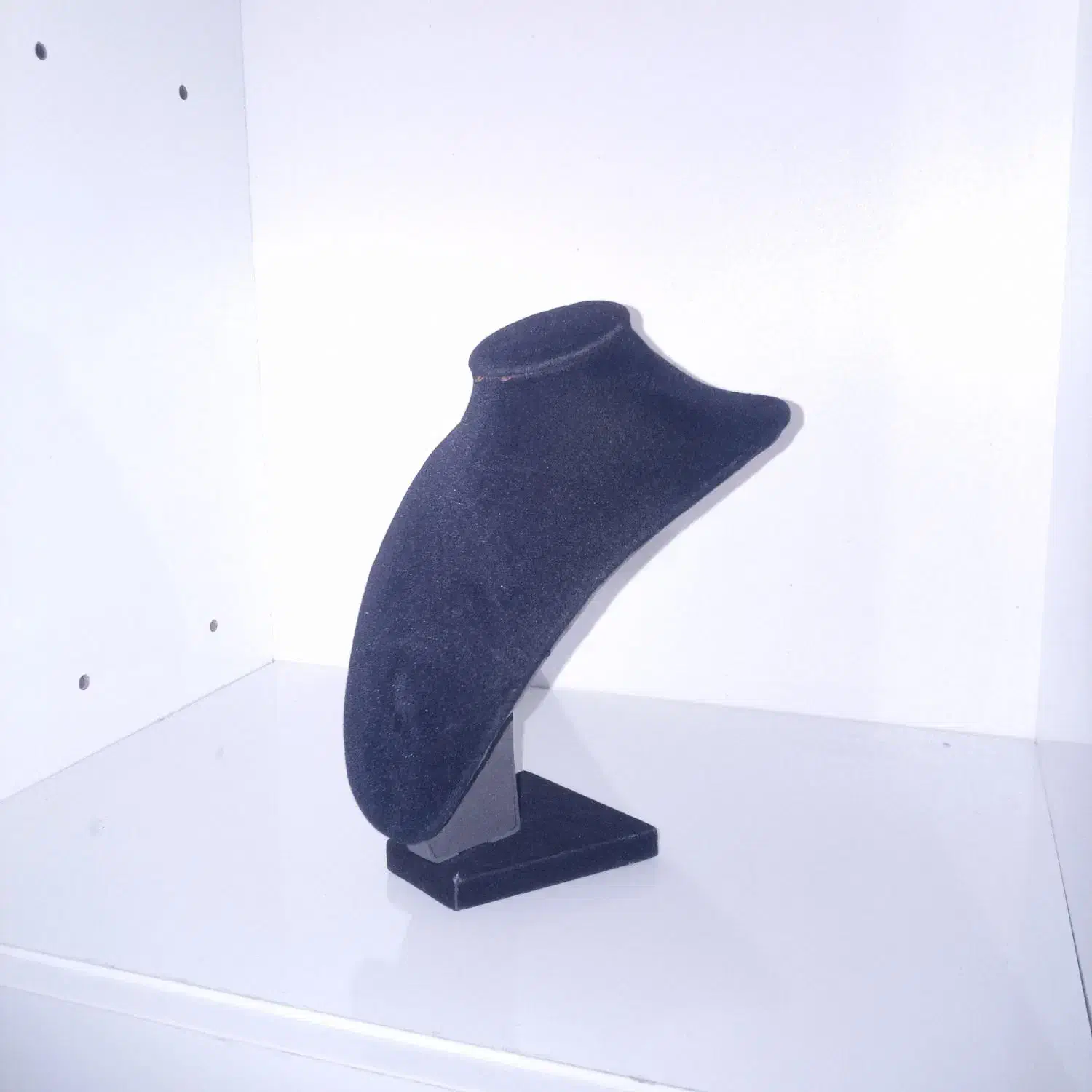 استند گردنبند و گوشواره|صنایع دستی و سایر لوازم تزئینی|شهرضا, |دیوار