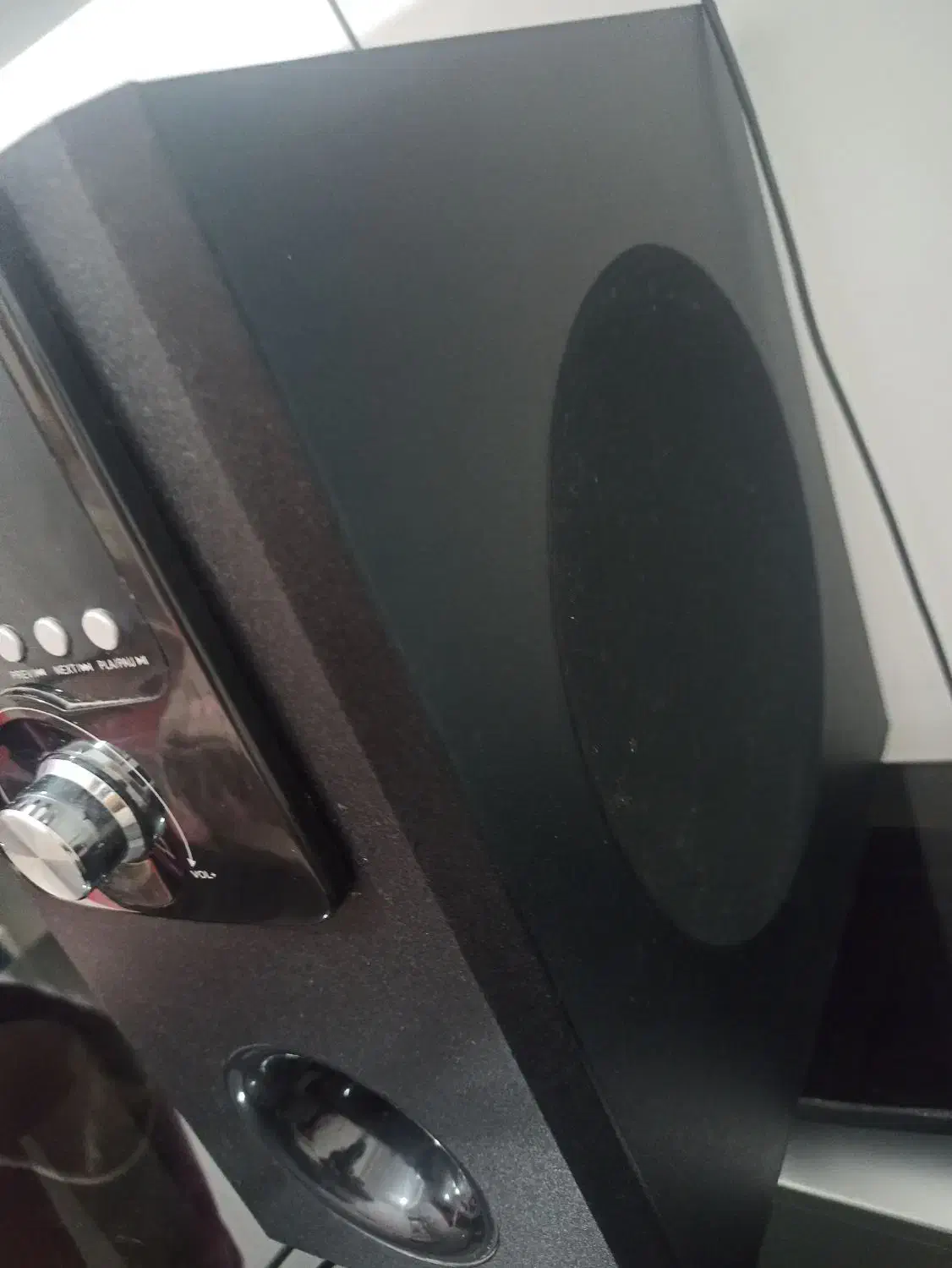 اسپیکر با بلندگو کوچیک.درحدنونو.رم وفلشخور.میز|سیستم صوتی خانگی|شاهرود, |دیوار