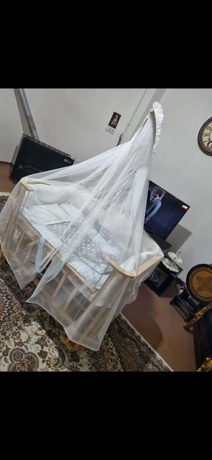 گهواره|تخت و صندلی بچه|رشت, پاستوریزه|دیوار