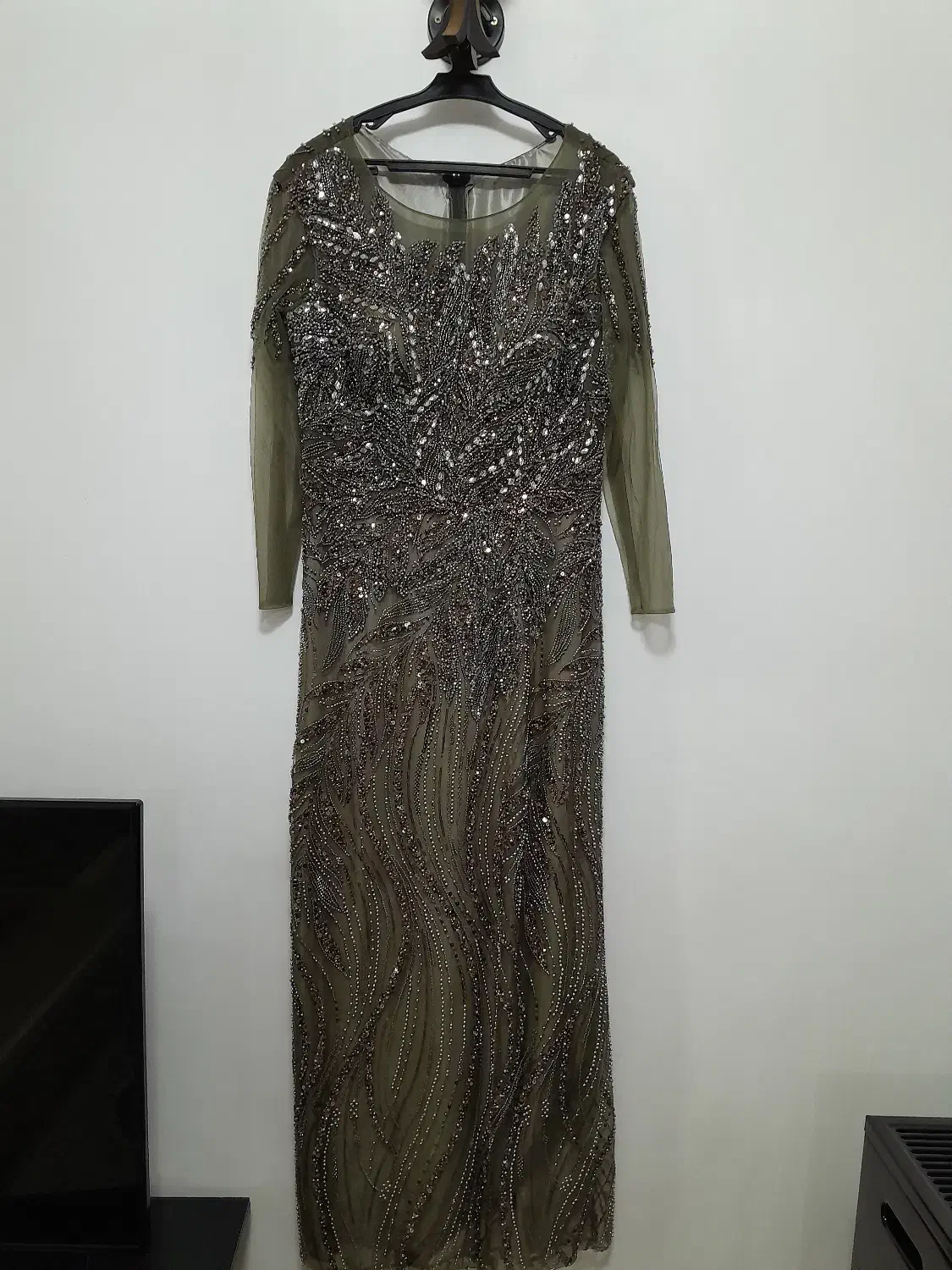 پیراهن مجلسی تمام سنگ کاری شده|لباس|کلاردشت, |دیوار