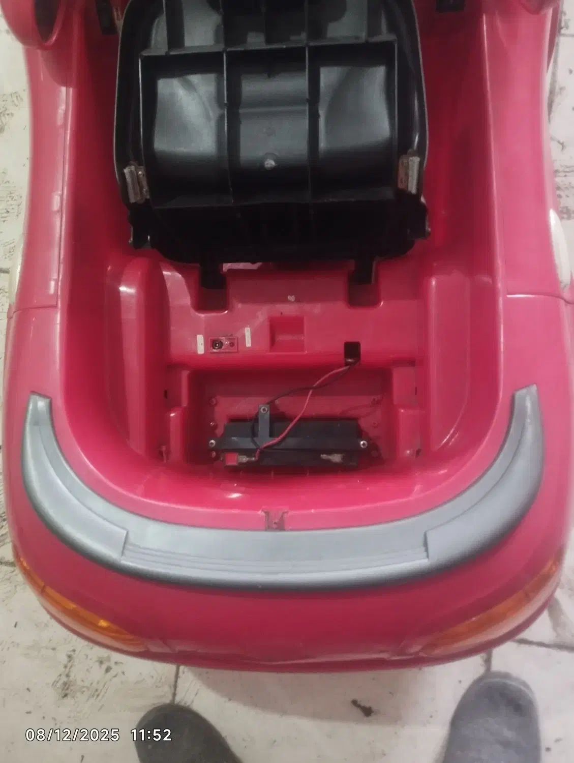 ماشین شارژی سه موتوره کنترل دار سالم|اسباب‌بازی بچه|رشت, فلسطین|دیوار