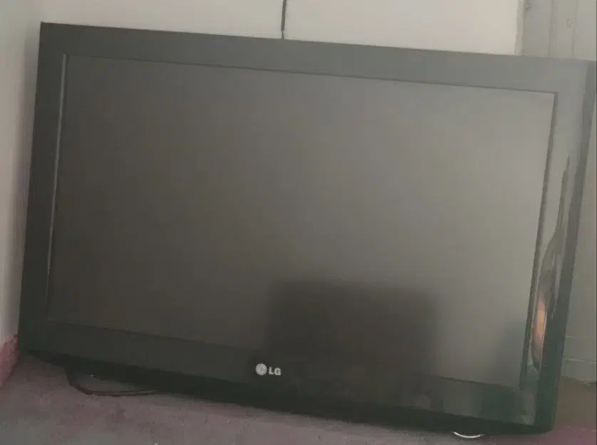 تلوزیون السی دی|تلویزیون و پروژکتور|نسیمشهر, |دیوار