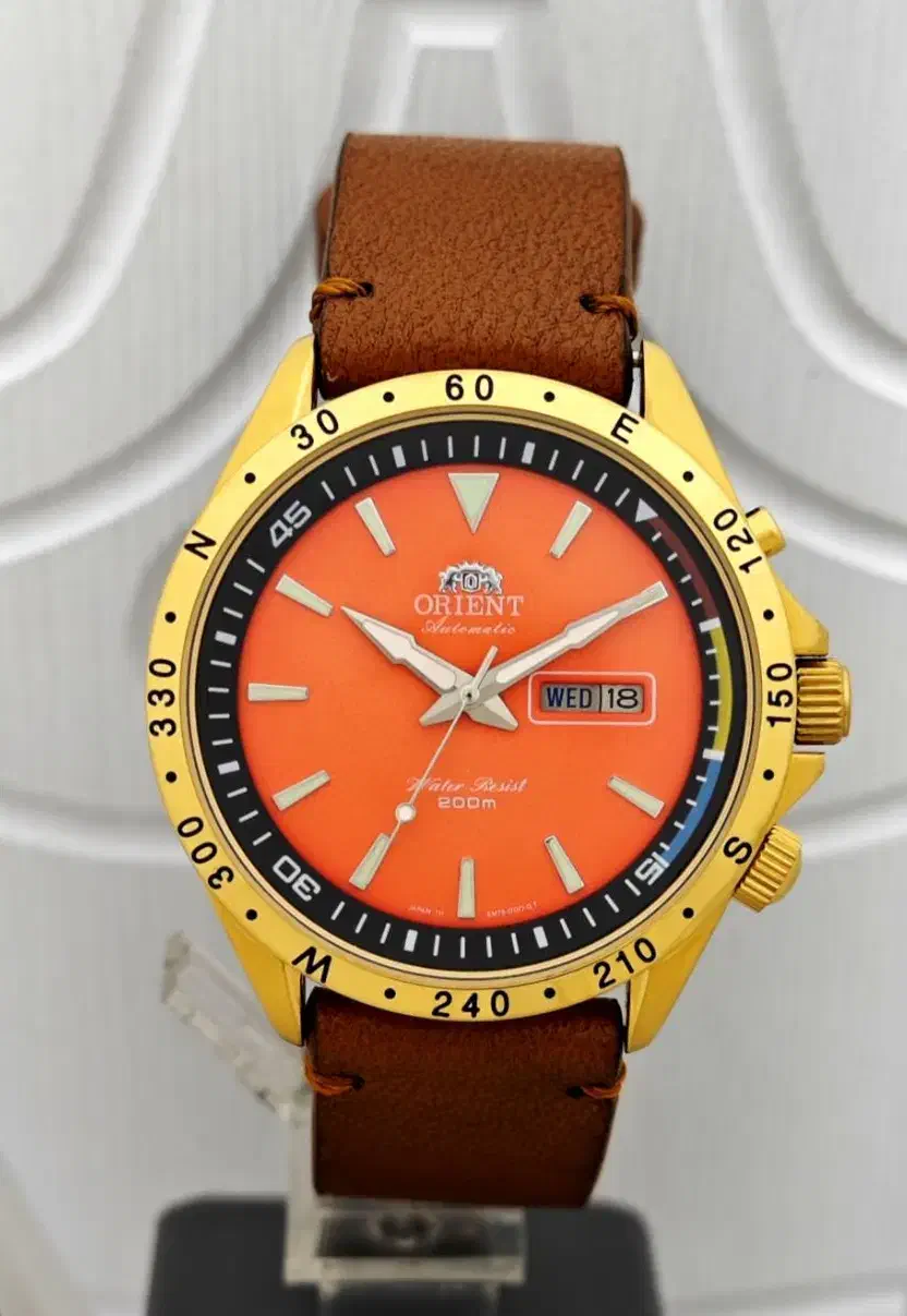 ساعت اورینت اتوماتیک بینهایت خوشرنگ|ساعت|تهران, خواجه نظام الملک|دیوار