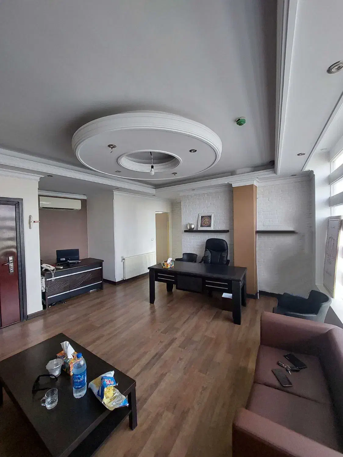 ۹۰متر / ۲ پارکینگ/ بر اصلی / تابلوخور/ بدون مشابه|فروش دفتر کار، اتاق اداری، مطب|تهران, ونک|دیوار