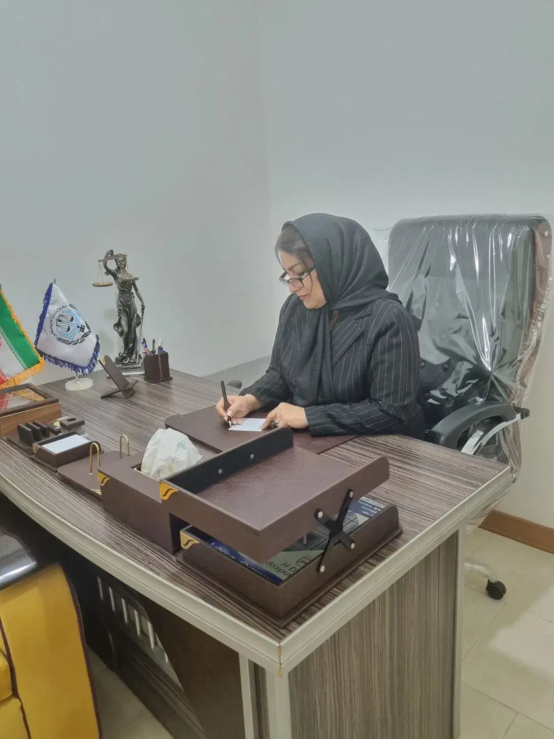 وکیل دادگستری(کار آموز قوه قضاییه) / قبول وکالت/|خدمات مالی، حسابداری، بیمه|ساری, |دیوار