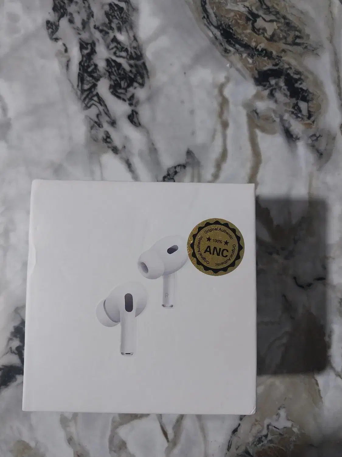 ایرپاد یا هدفن|لوازم جانبی موبایل و تبلت|ایلام, |دیوار