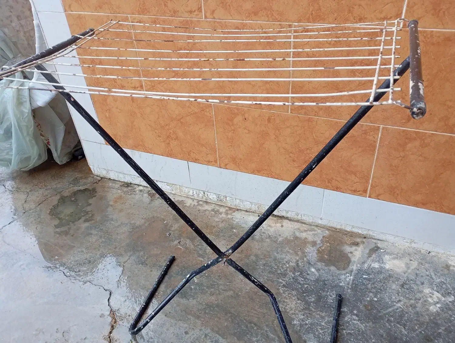 رخت آویز|بندرخت و رخت‌آویز|مسجد سلیمان, |دیوار