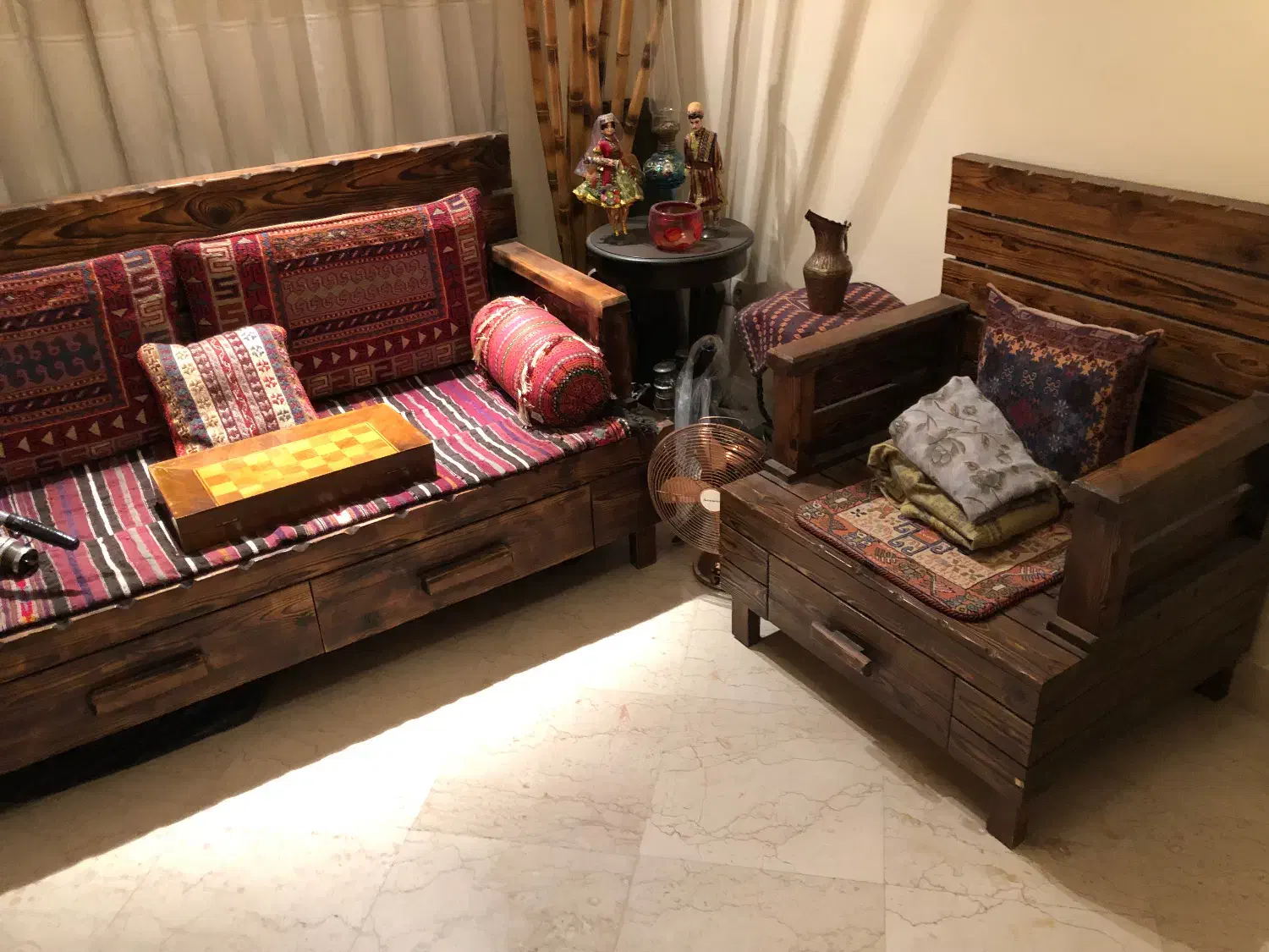 مبلل چوبی سنتی|مبلمان خانگی و میز عسلی|تهران, تهرانپارس جنوبی|دیوار