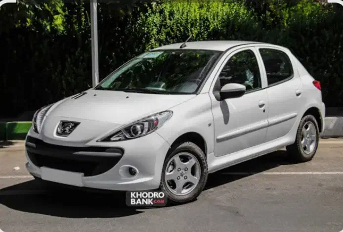 پژو۲۰۷ سفید|خودرو سواری و وانت|بابلسر, |دیوار