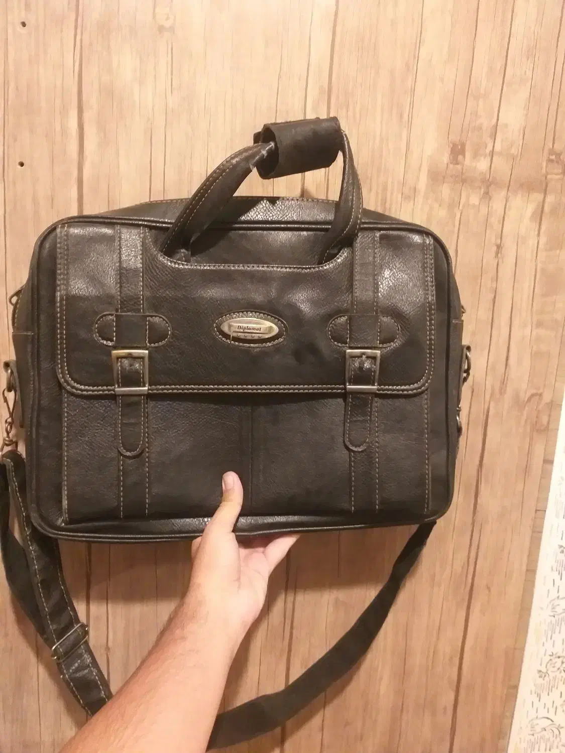 کیف اداری به همراه خط کش و ماشین حساب|کیف، کفش، کمربند|مشهد, امیریه|دیوار