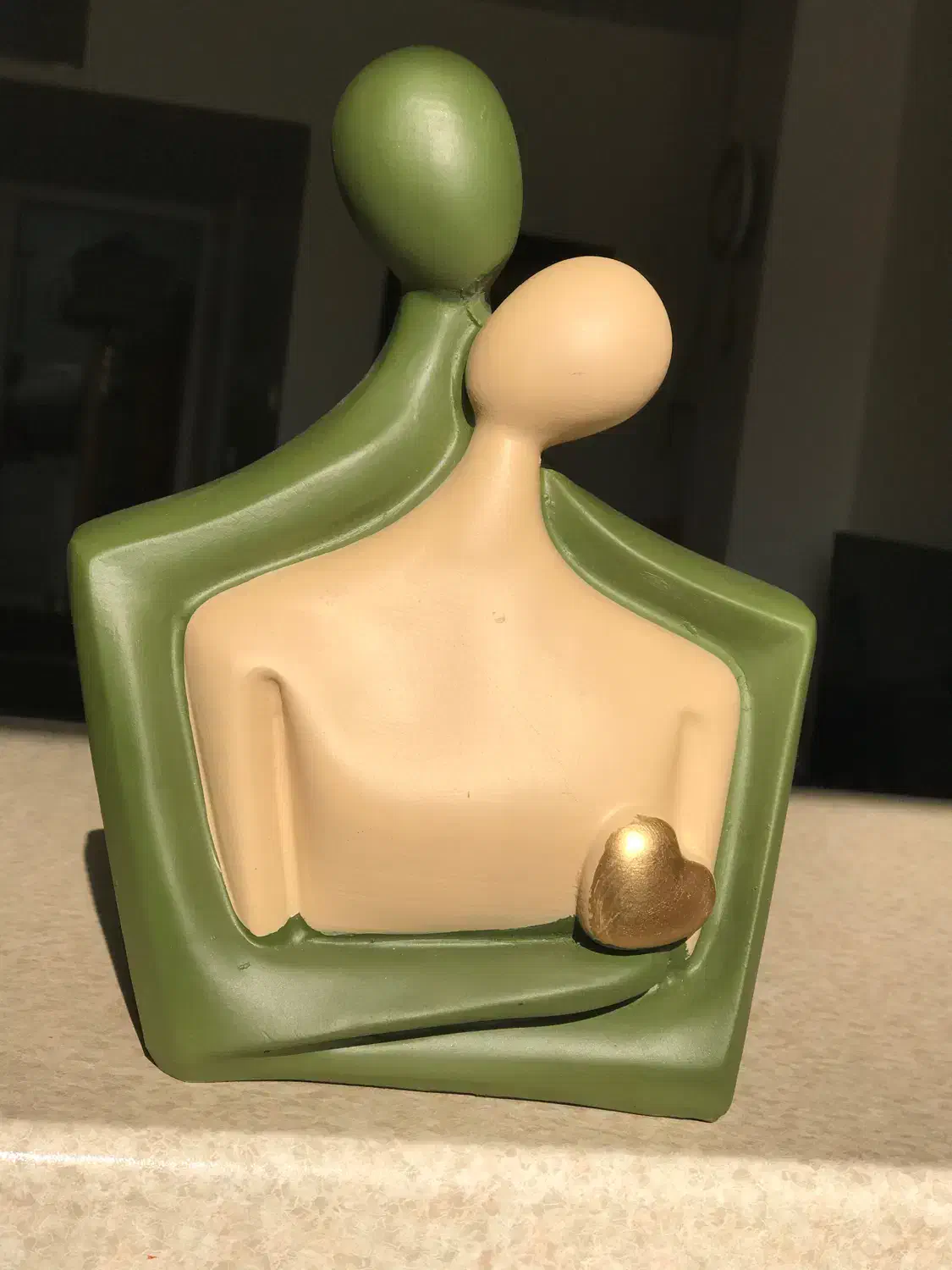 تندیس عشق (نو)|صنایع دستی و سایر لوازم تزئینی|تهران, آبشار تهران (دریاچه)|دیوار