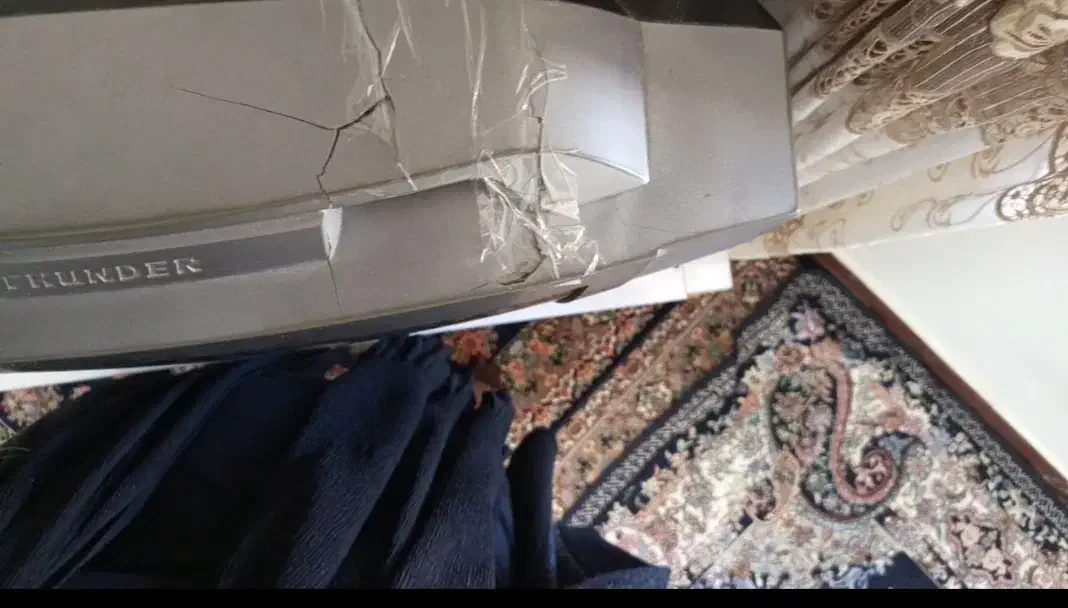 تلویزیون و میز تلویزیون|تلویزیون و پروژکتور|کوهدشت, |دیوار