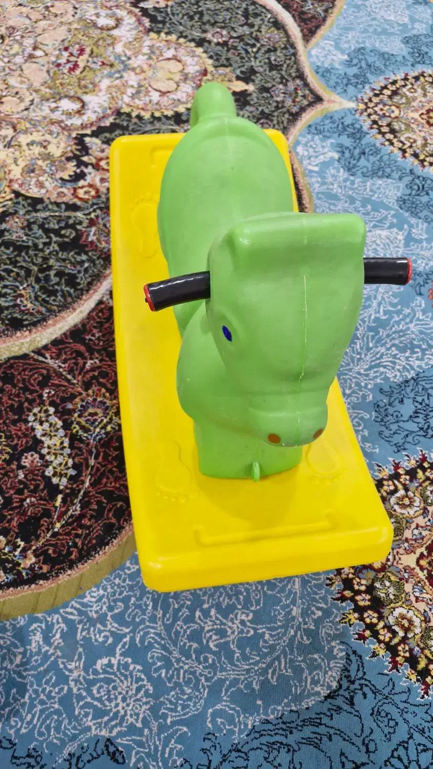 لباس و اسباب بازی های متنوع|اسباببازی بچه|رشت, پاستوریزه|دیوار