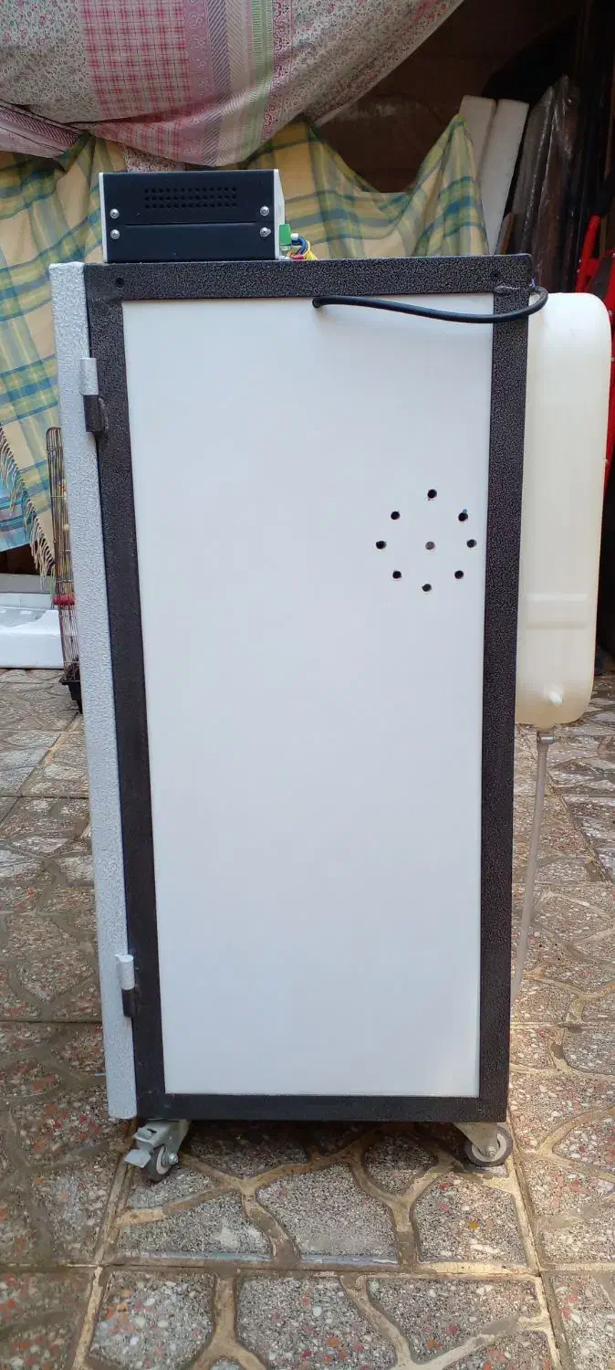 دستگاه جوجه کشی ققنوس|لوازم جانبی حیوانات|اندیشه, اندیشه فاز ۳|دیوار