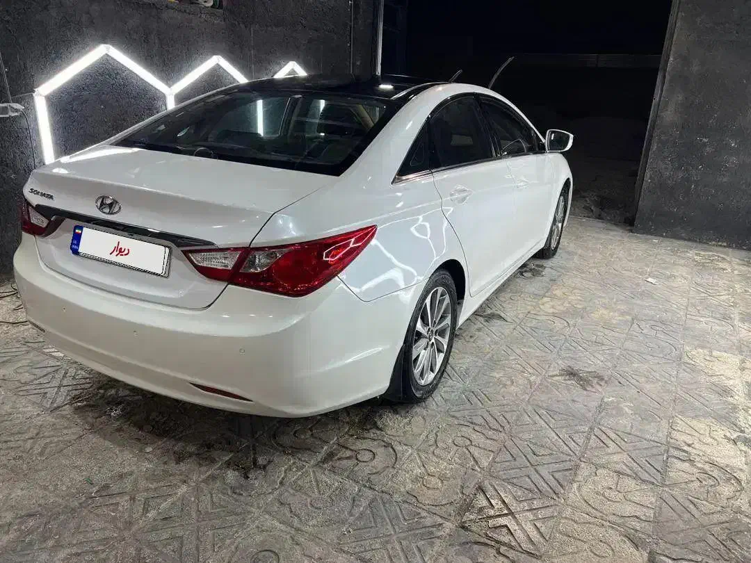 سوناتا وای اف کارمندی ۲۰۱۳ نیم فول|خودرو سواری و وانت|بیرجند, |دیوار