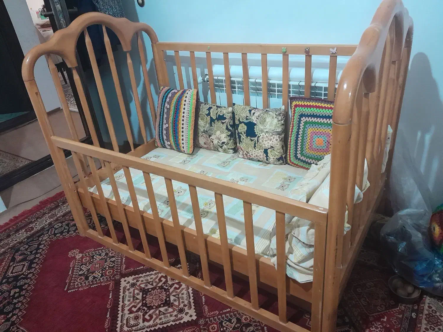 تخت کودک|تخت و صندلی بچه|کرمان, |دیوار