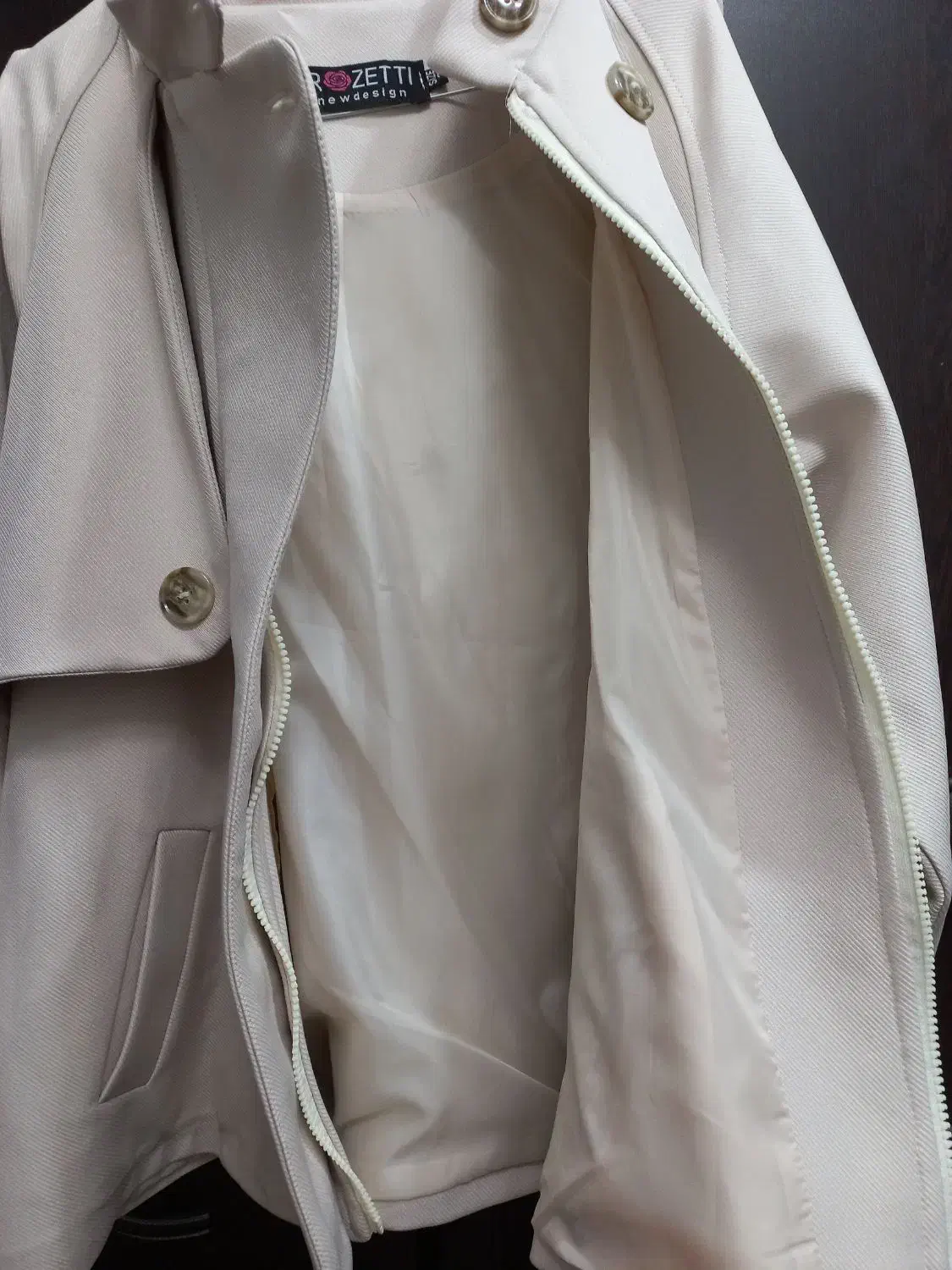 شیکترین بارونی مزونی گرم بالاآستردار با قیمت مناسب|لباس|لاهیجان, لیالستان|دیوار