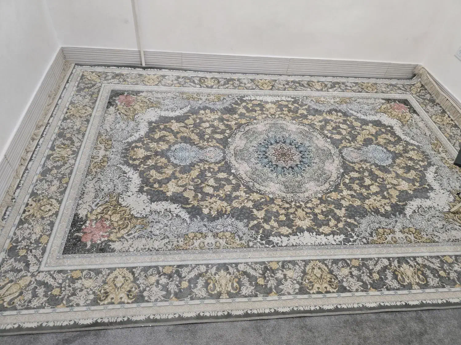 فرش۱۲۰۰درحدنو|فرش|بروجرد, |دیوار