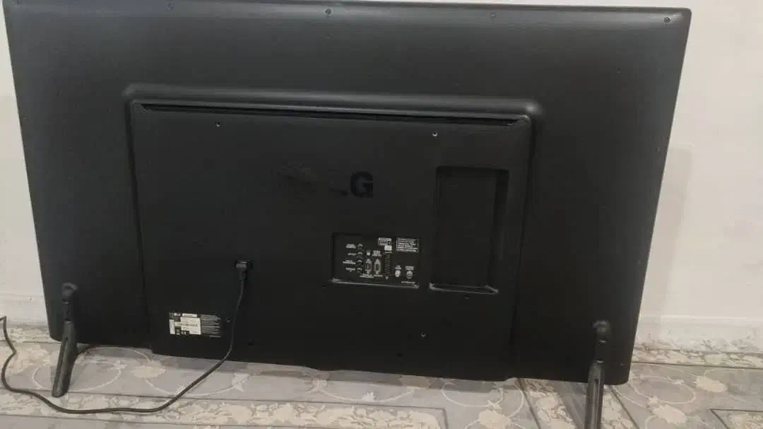 تلویزیون LG ساده|تلویزیون و پروژکتور|کرمانشاه, |دیوار