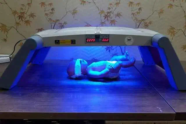 اجاره دستگاه زردی نوزاد(فتوتراپی )|خدمات آرایشگری و زیبایی|سنندج, |دیوار