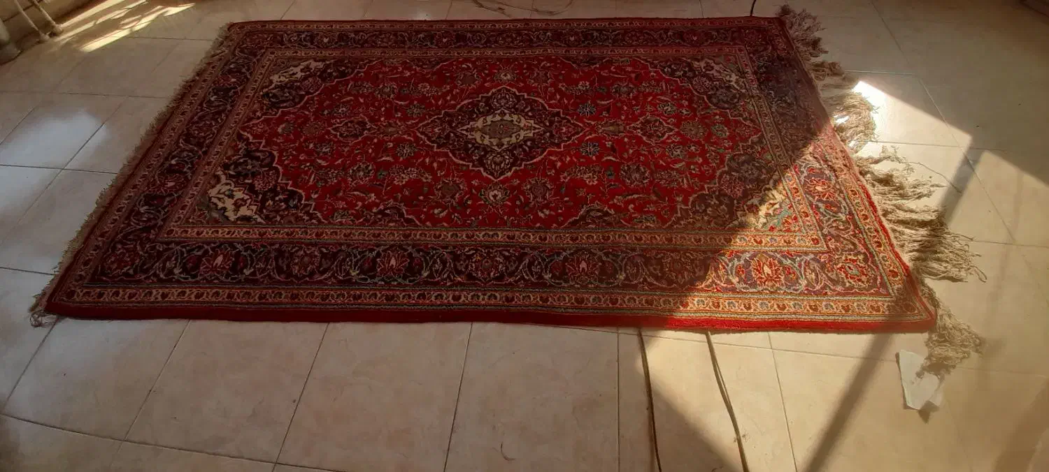 فرش دستباف ۴ متری لاکی|فرش|لاهیجان, رجایی|دیوار