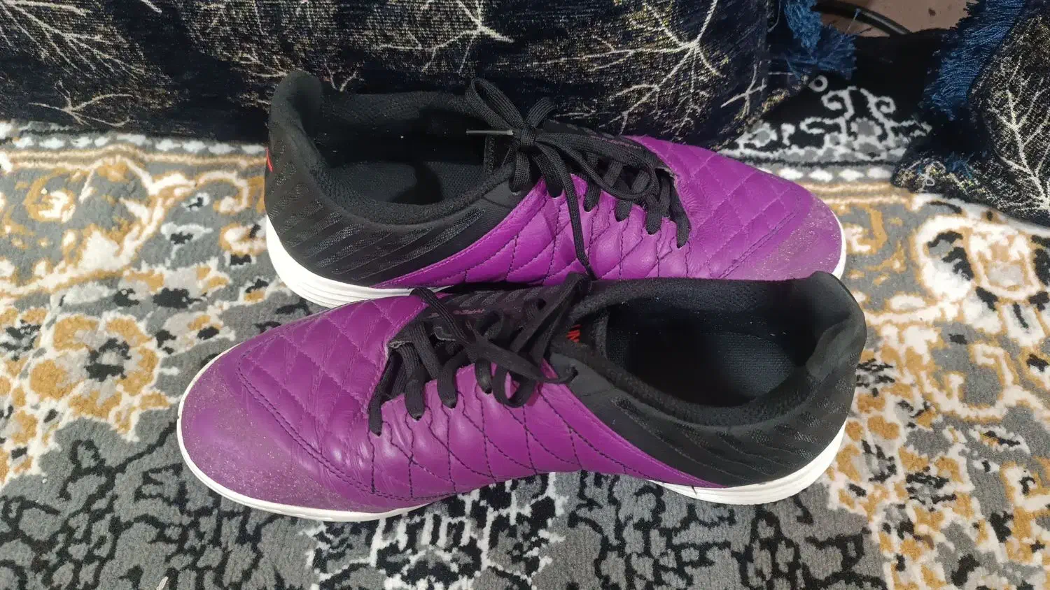 کفش فوتسال لونارگتو سایز ۴۱ اورجینال|کیف، کفش، کمربند|بوشهر, |دیوار