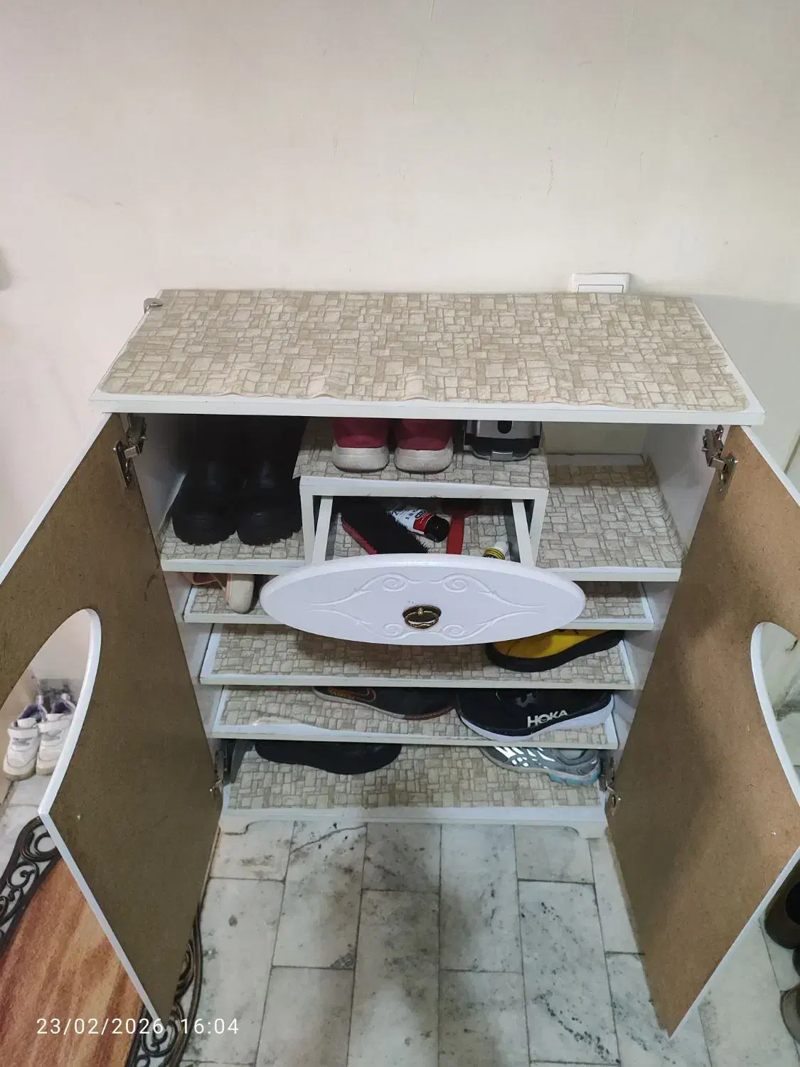 جاکفشی|جاکفشی، کمد، دراور|تبریز, |دیوار