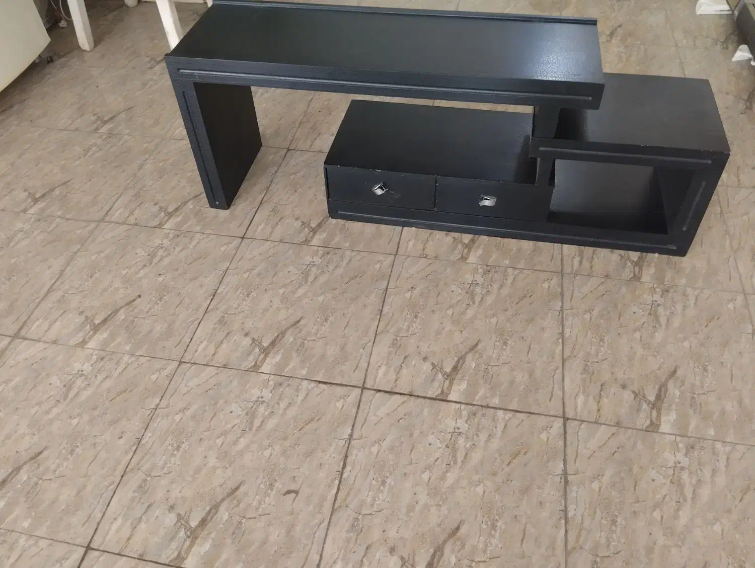 میز تلویزیون تمیز و دست دوم فروشی|میز تلویزیون|سهند, |دیوار