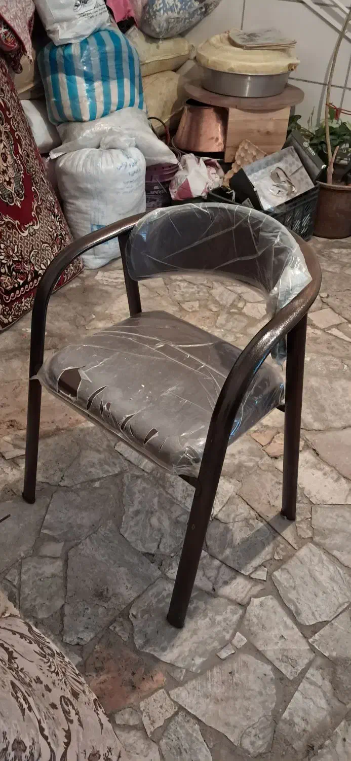 صندلی انتظار سالم و بادوام|صندلی و نیمکت|خوی, |دیوار