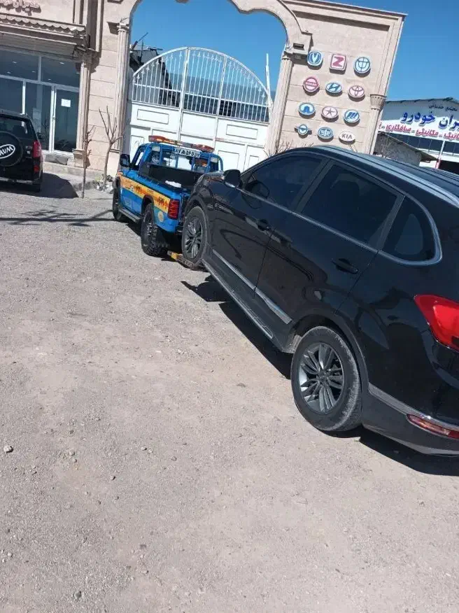 یدک کش چرخ گیر و خودرو بر تمام نقاط استان|خدمات حمل و نقل|زاهدان, |دیوار