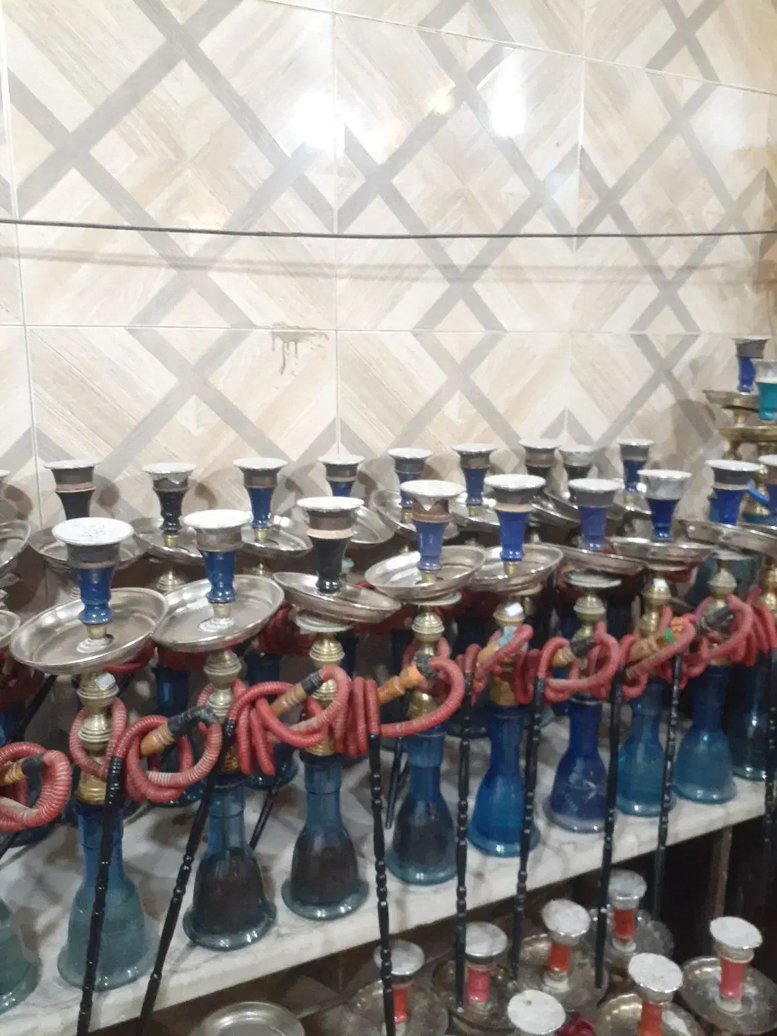 نیروی کار برای قهوه خانه|استخدام خدمات فروشگاه و رستوران|کرج, کلاک نو|دیوار