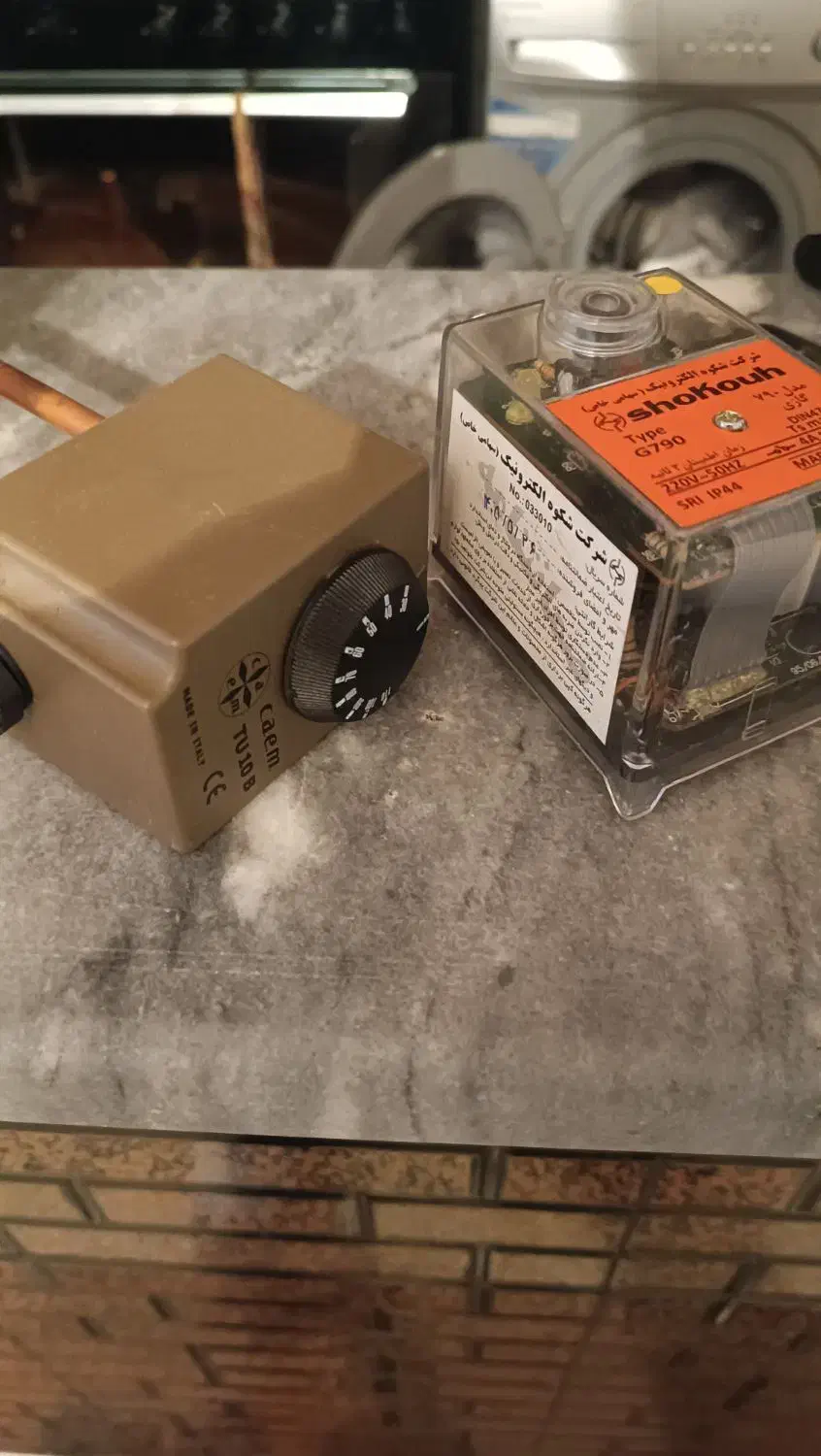 رله مشعل و ترموستات مستغرق دیگ ایتالیایی|آبگرمکن، پکیج، شوفاژ|ارومیه, |دیوار