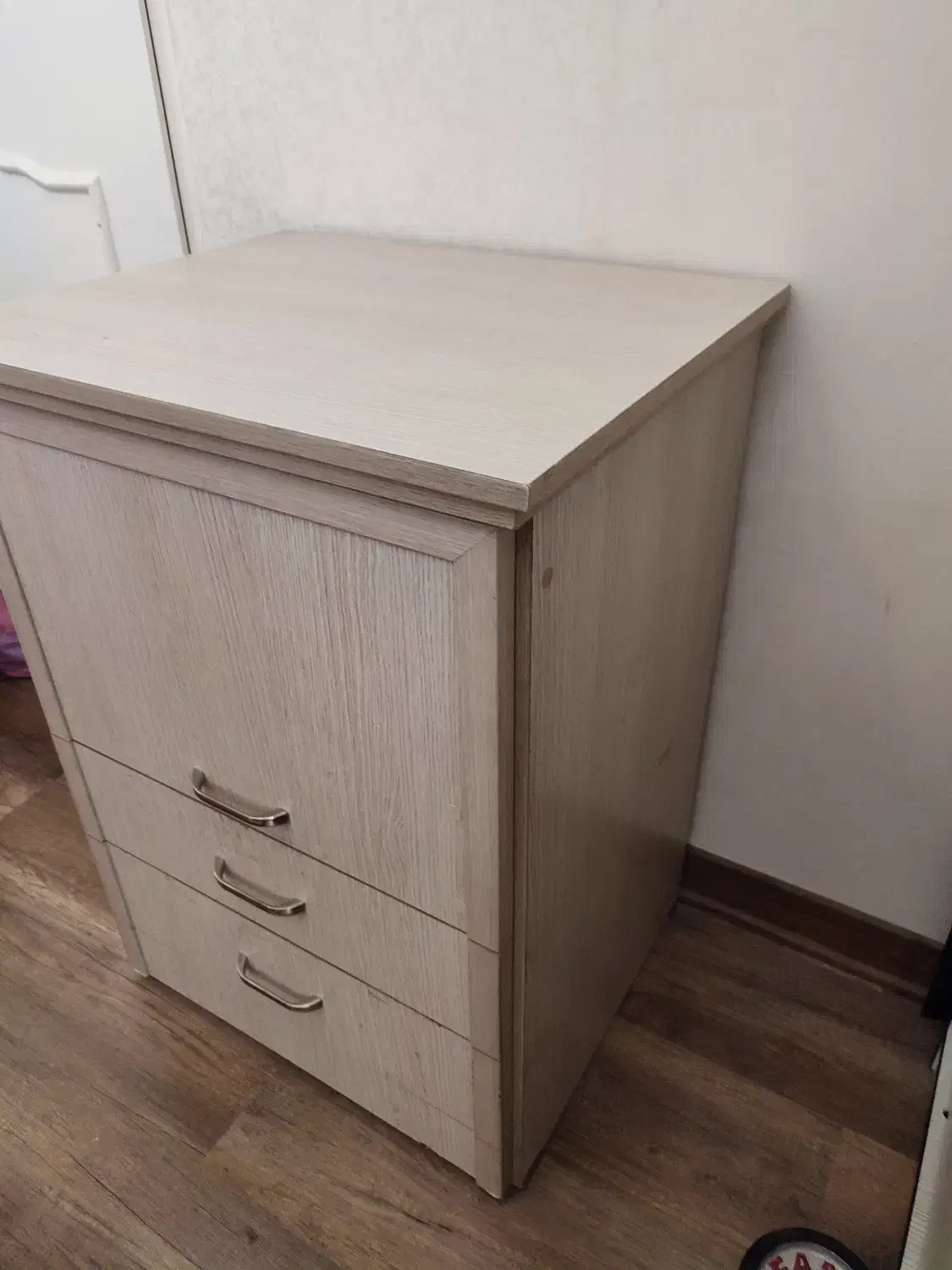 میز چرخ خیاطی|لوازم خیاطی و بافتنی|تهران, سازمان برنامه شمالی|دیوار