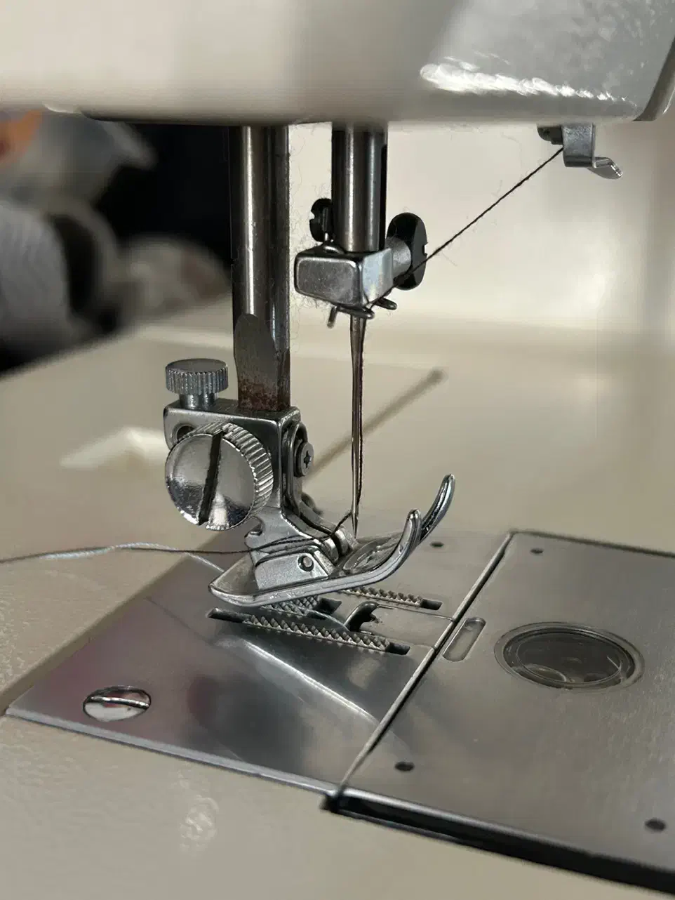 چرخ خیاطی ژانومه ۵۰۰۱|چرخ خیاطی و ریسندگی|تهران, بهجت‌آباد|دیوار