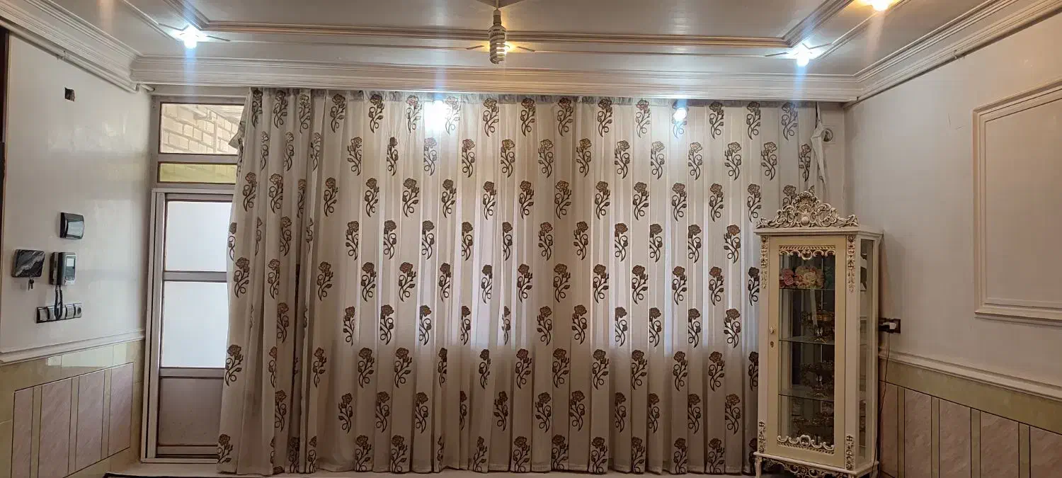 پرده|پرده، رانر، رومیزی|دورود, |دیوار