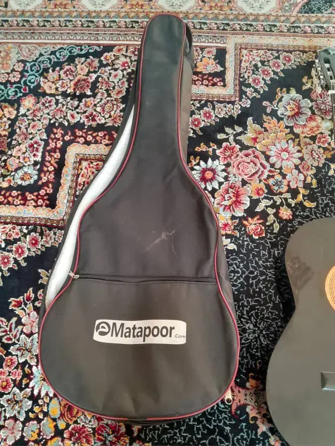 گیتار|گیتار، بیس، امپلیفایر|صدرا-فارس, فاز ۱|دیوار