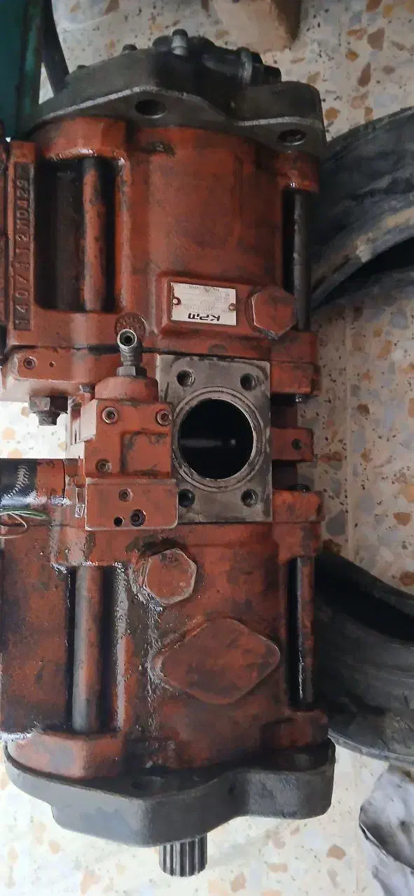 پمپ مادر هیدرولیک بیل مکانیکی|ماشینآلات صنعتی|سنندج, |دیوار