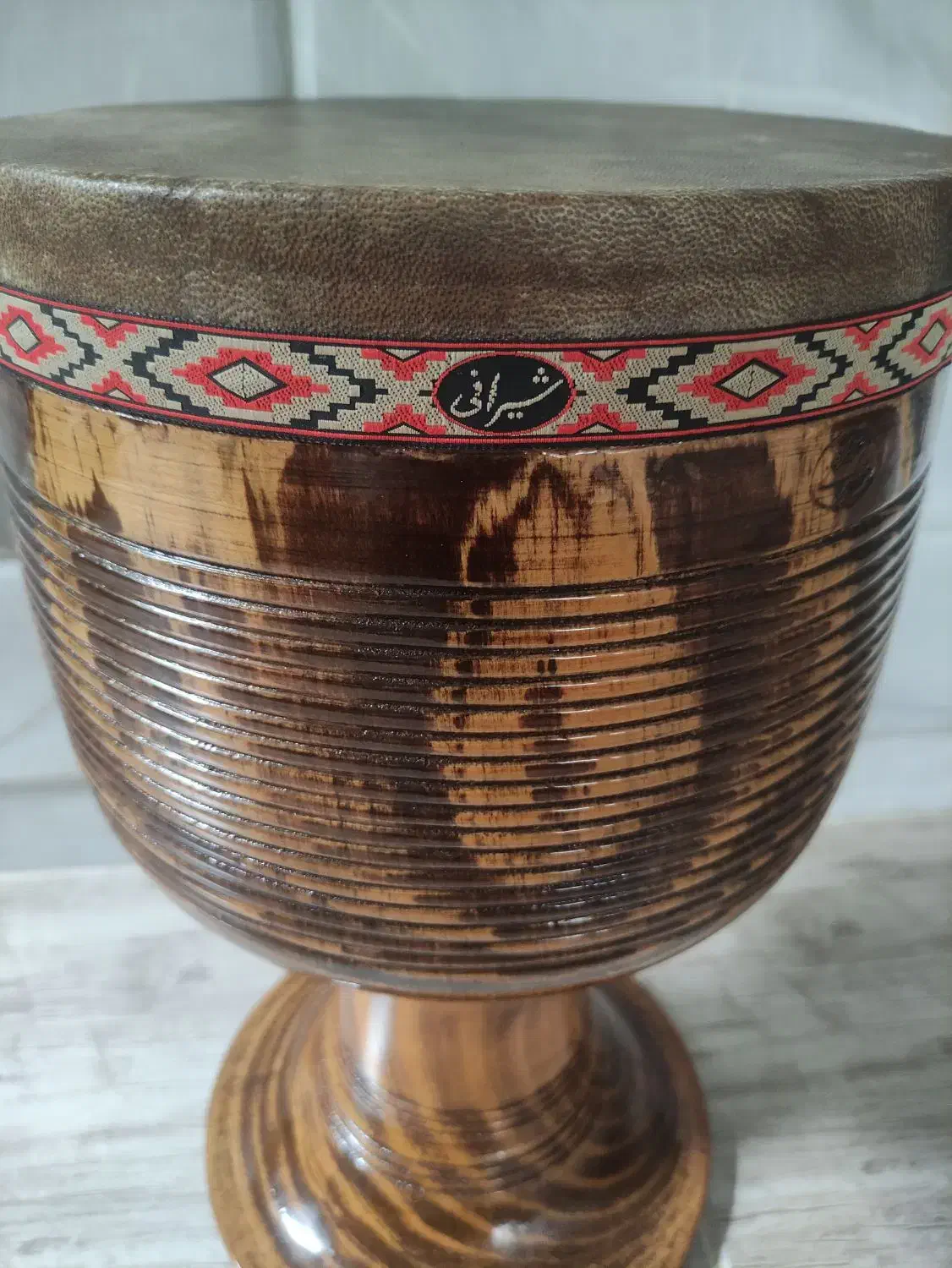 تنبک|سازهای سنتی|کنگاور, |دیوار