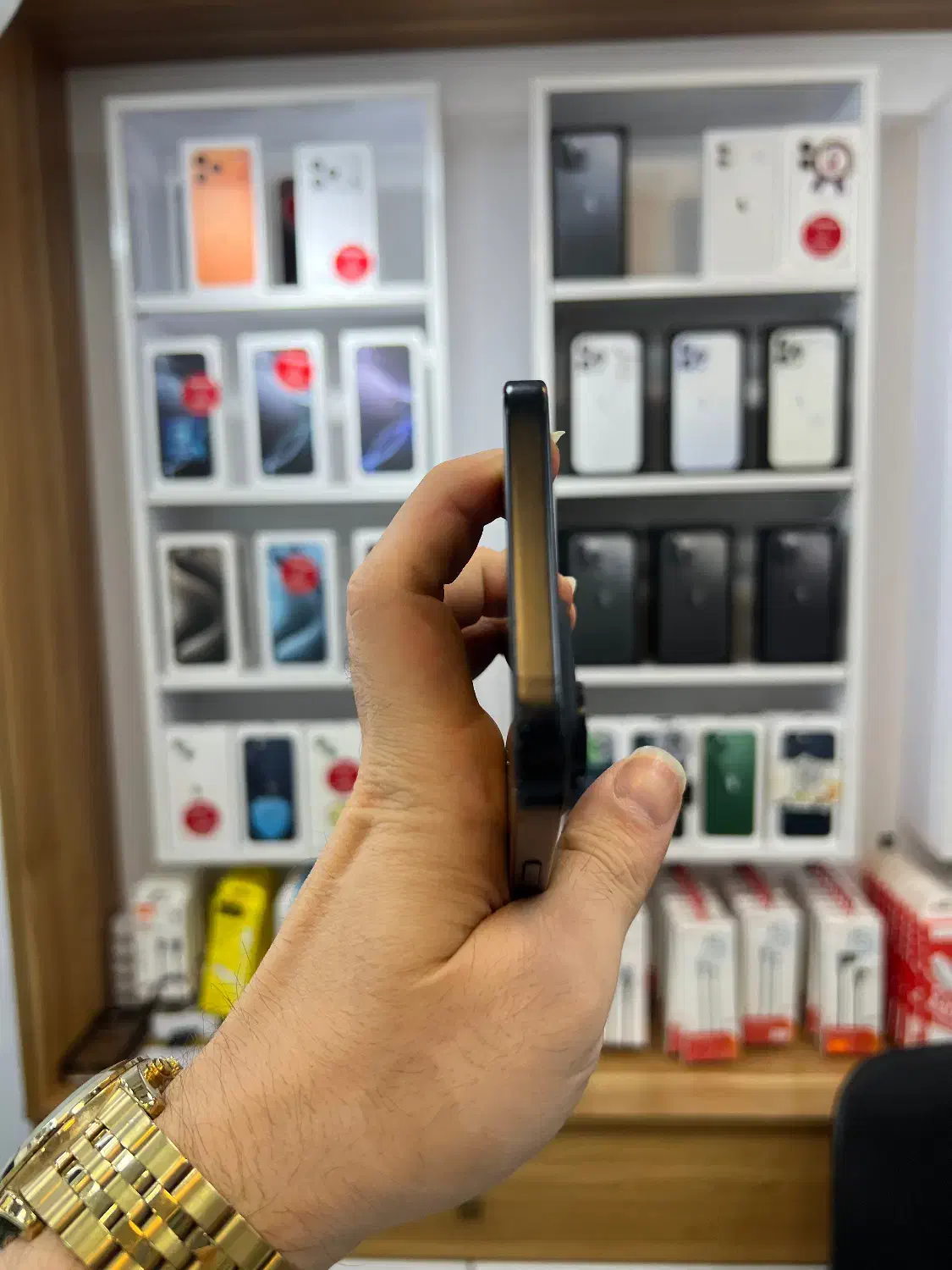 آیفون ۱۵ پلاس ۱۲۸ گیگ باتری ۸۸ رجیستر شده|موبایل|رشت, بازار|دیوار