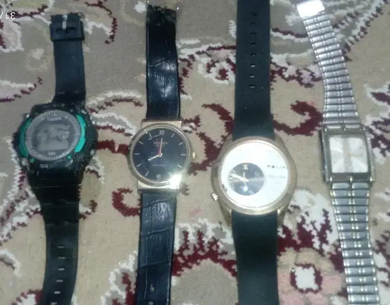 حراج فوری تعدادی ساعت مچی|حراج|کاشمر, |دیوار